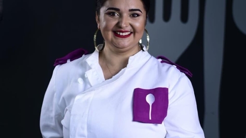 Câștigătoarea „Chefi la cuţite” a fost angajată la hotelul lui Cristi Borcea. Narcisa Birjaru își așteaptă fanii pe litoral „Noua mea casă”