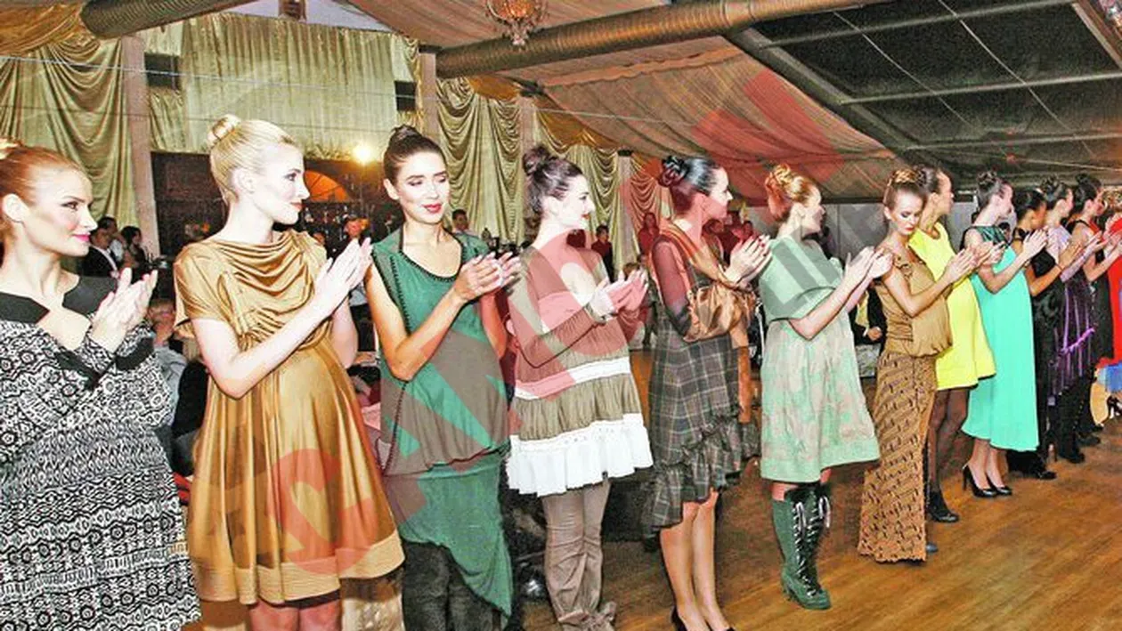 Invazie de vedete gravide la Palatul Ghika