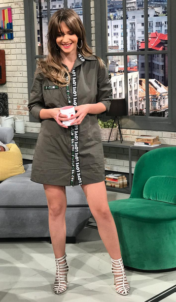 Adela Popescu s-a îngrăşat! Actriţa a dezvăluit câte kilograme are: ”Şi asta dimineaţa, pe nemâncate!”