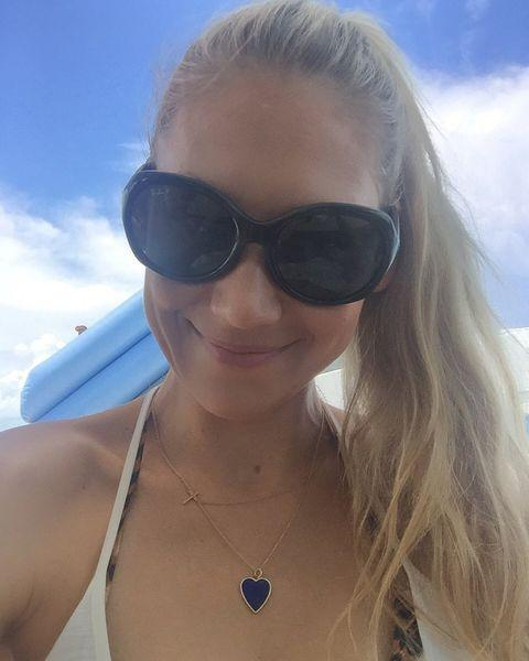 Ce face și cum arată la 40 de ani celebra Anna Kournikova. Sportiva a șocat publicul atunci când s-a rertras brusc din tenis