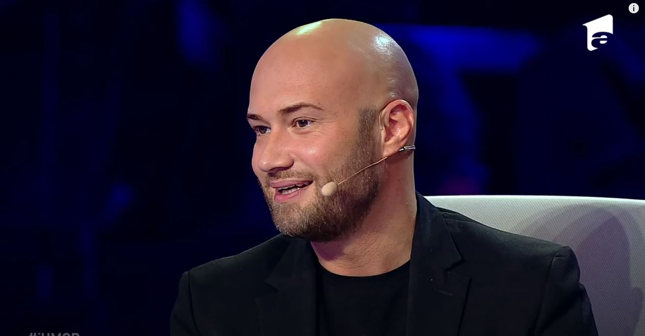 Andreea Raicu, apariție HOT la iUmor! Mihai Bendeac n-a rezistat și a început flirtul: “Putem să respirăm în același timp” + cât de dur a fost roast-ul fostei prezentatoare
