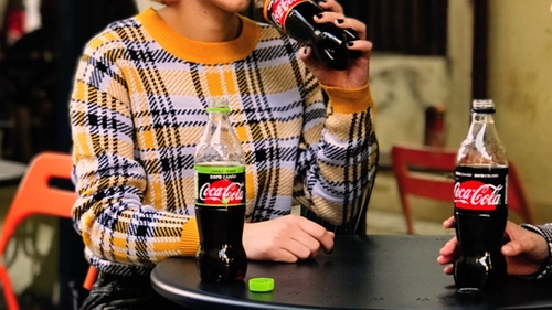 Băutura mai puternică decât șase doze de Cola. Românii sunt înnebuniți după ea, dar puțini știu secretul