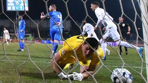 „Rechinii”, recital la Giurgiu cu „lanterna” » Academica- Farul 2-8 »»