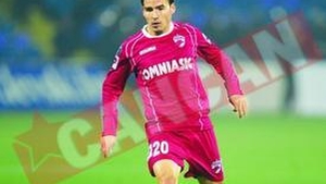 "Caini" scosi la vanzare