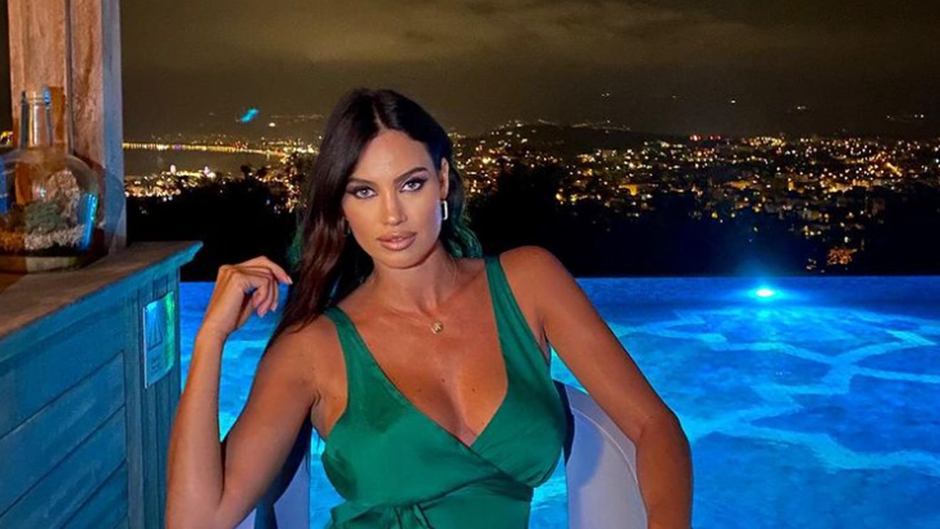 Povestea neștiută a Alinei Pușcău! Modelul a avut parte de o copilărie de coșmar din cauza tatălui ei