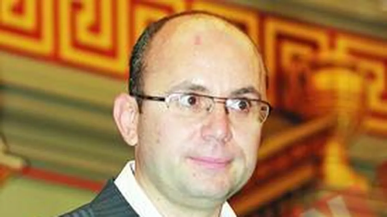 Cum ingroasa super marketurile conturile de campanie ale partidelor