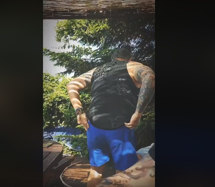 Serghei Mizil, filmat într-o ipostază rușinoasă! Și-a dat pantalonii jos și și-a arătat zonele intime