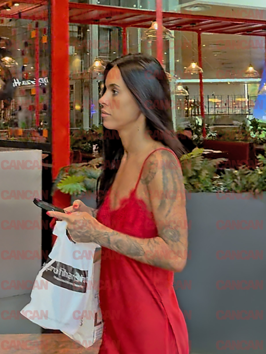 Livia Eftimie, fosta lui Bordea, în Băneasa Shopping City