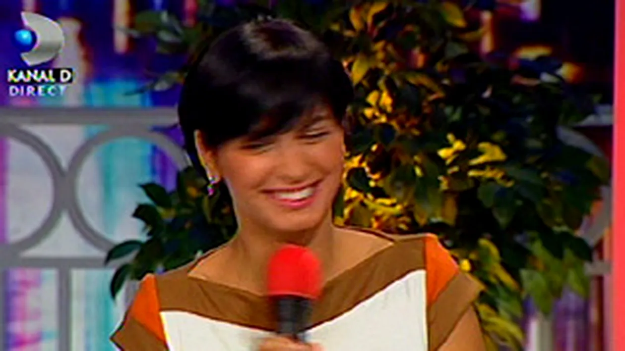 VIDEO Iubita lui Radu Mazare a povestit cu lux de amanute episodul violului de la Predeal! Afla aici daca a fost vorba despre o razbunare a elevei! Oana s-a imbatat la un moment dat, avea ochii inflamati, nu se mai putea tine pe picoare