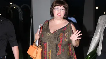 Şi-a tăiat stomacul, dar acum suferă. Ozana Barabancea şi-a povestit drama. “Mi s-a făcut rău, am avut arsuri, dureri...” 