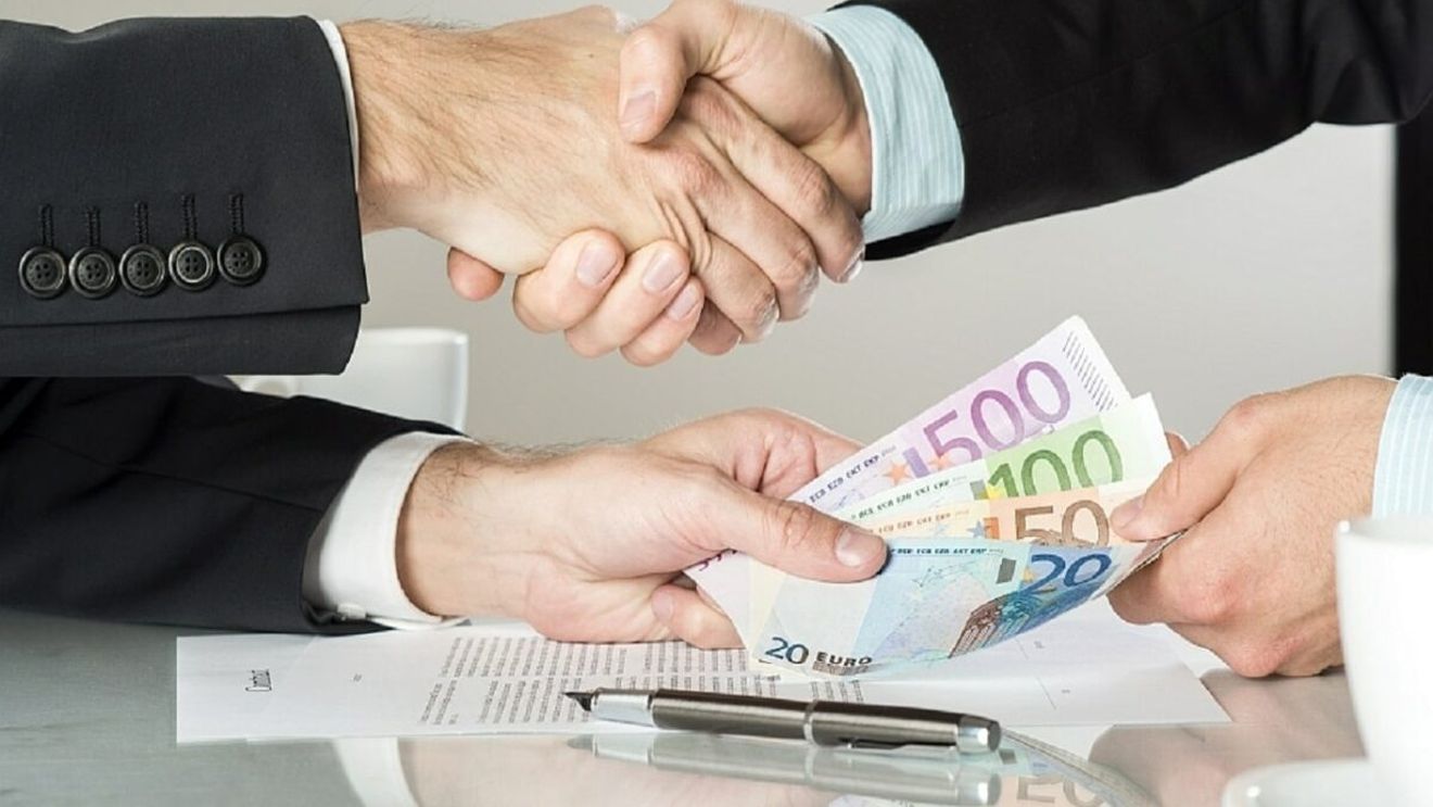 Vești bune pentru români! Nu vor mai fi păcăliți atunci când aleg să-și facă un credit. Anunțul făcut de Daniel Zamfir, inițiatorul proiectului