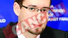 Chiuariu pleaca pentru a evita rusinea suspendarii