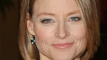 SOC la Hollywood! O celebră actrită a recunoscut că e lesbiană! Are 61 de ani si iubeste pătimas o femeie