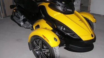 Cu ce jucarie se plimba! Andrei Videanu a primit un “bombardier” folosit de politisti!