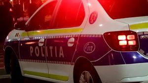 Noua metodă prin care bătrânii sunt tâlhăriți în propria lor casă. Ce a pățit o pensionară de 75 de ani din București