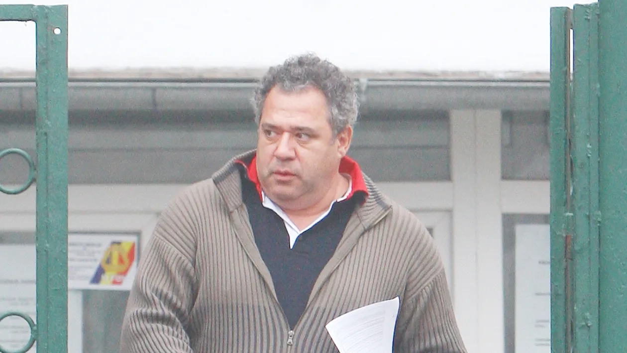 Adrian Iovan a trecut de mai multe ori pe langa moarte, dupa ce a aterizat fortat! Din pacate, norocul nu i-a suras si ieri