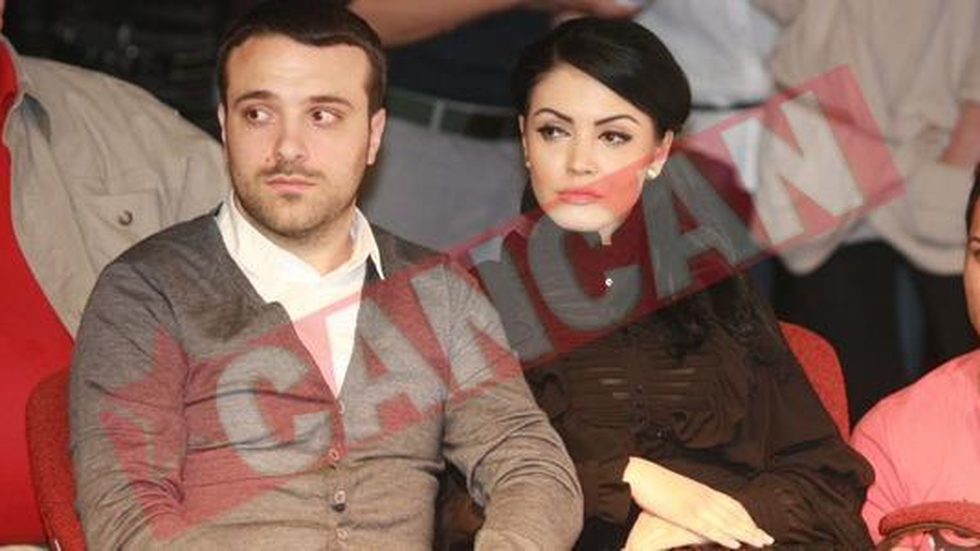 O cer in casatorie zilnic, dar ea imi zice sa mai astept! Mi-am vandut si masinile pentru Andreea Mantea