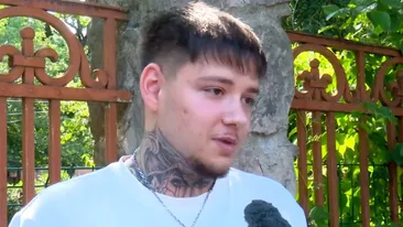 Acest elev din Craiova, tatuat până-n gât, nu a putut da Bacalaureatul în vară, pentru că a rămas corigent la limba franceză: M-am certat cu profesoara!. Ce zice că a făcut acum, în sesiunea de toamnă