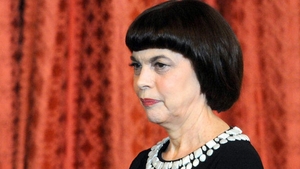 De cate ori nu ai spus "Eu nu regret nimic"? Acum vei avea ocazia sa canti acest refren alaturi de Mireille Mathieu