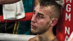 Boxerul Maxim Dadashev a decedat la vârsta de 28 de ani