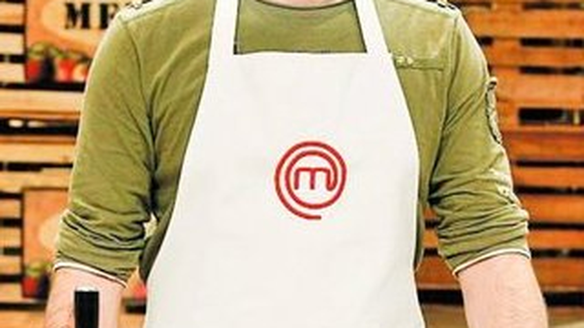 Un profesor din Onesti il acuza pe unul dintre concurentii de la "Masterchef": "Iris Lungu e interlop si camatar"