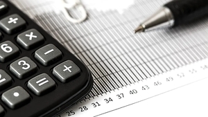 Taxa care ar putea DISPĂREA din România! Vești geniale pentru acești români