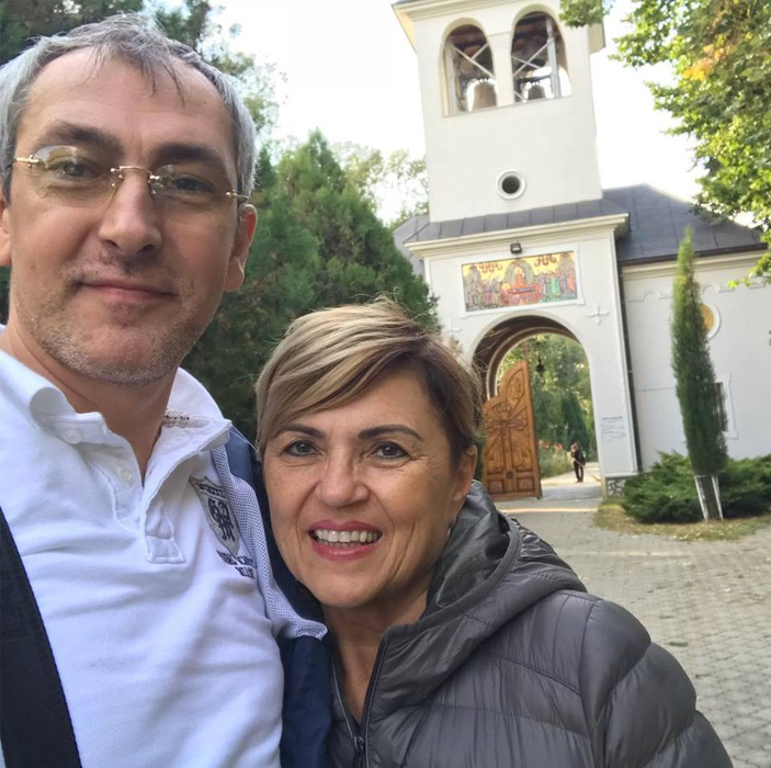 La 62 de ani, Nicoleta Voica a slăbit și pare că a întinerit. E prima vedetă din România care și-a pus silicoane