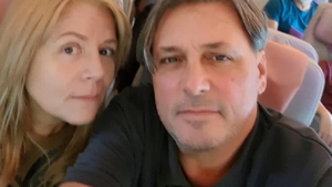 Cornel Galeş. cadou de mii de euro pentru naşa lui şi a Ilenei Ciuculete! Motivul ascuns pentru care el şi blonda Vivi i-au făcut această surpriză