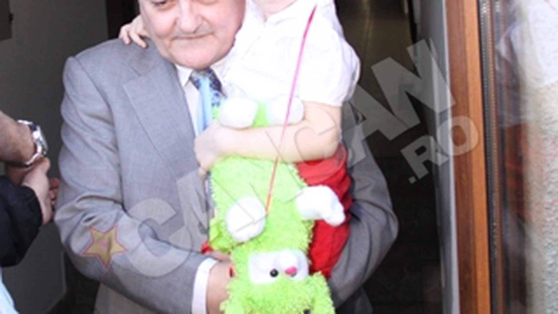 Irinel Columbeanu: "Imi fac griji pentru Monica! Vreau sa o facem fericita pe Irina!"
