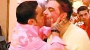 Cum o umileste sotia lui Adrian Minune pe iubita lui Salam! Roxana Dobre va innebuni cand va afla ca…