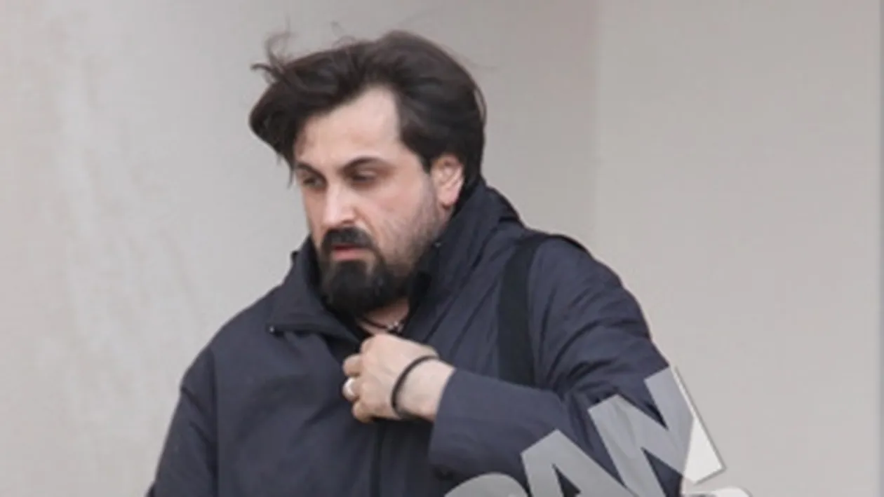 Tatal Madalinei Manole s-a transformat in detectiv particular ca sa-si vada nepotul! Vezi ce-a descoperit fostul socru despre Petru Mircea!