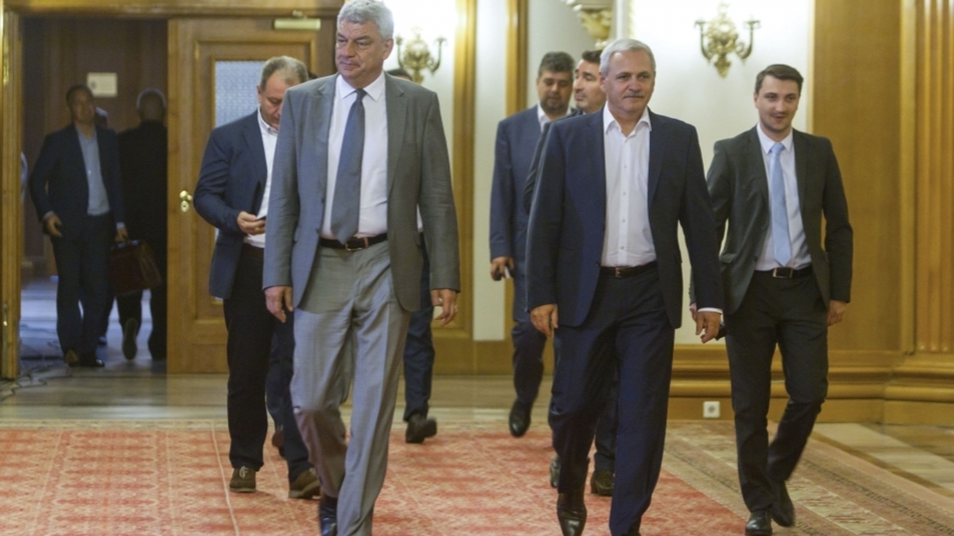 Guvernul se reuneşte de URGENŢĂ, pentru a discuta despre programul funeraliilor Regelui Mihai l!