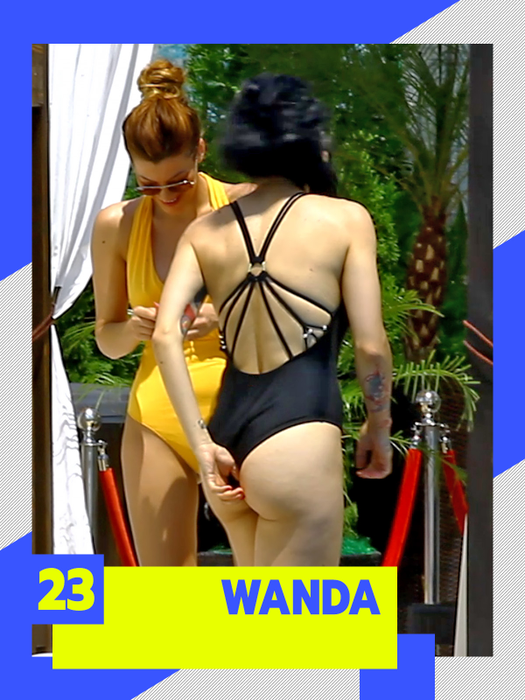 CANCAN.RO le-a surprins și…RUȘINICĂ! TOP 50 vedete care au crezut că nu le vede nimeni, dar… Anna Lesko, Andreea Bălan și Gina Pistol au COMIS-O!