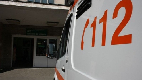 Un bărbat de 33 de ani şi-a tăiat organul sexual cu toporul! Motivul pentru care a făcut acest gest e halucinant
