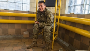 Pilotul ucrainian Nadia Savchenko a fost găsită vinovată pentru moartea a doi jurnalişti ruşi

