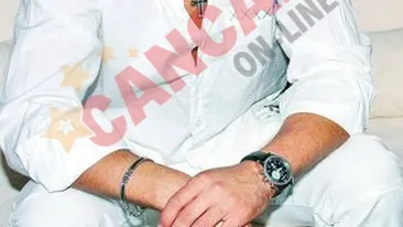 Fuge cu o blonda si o bruneta in Delta