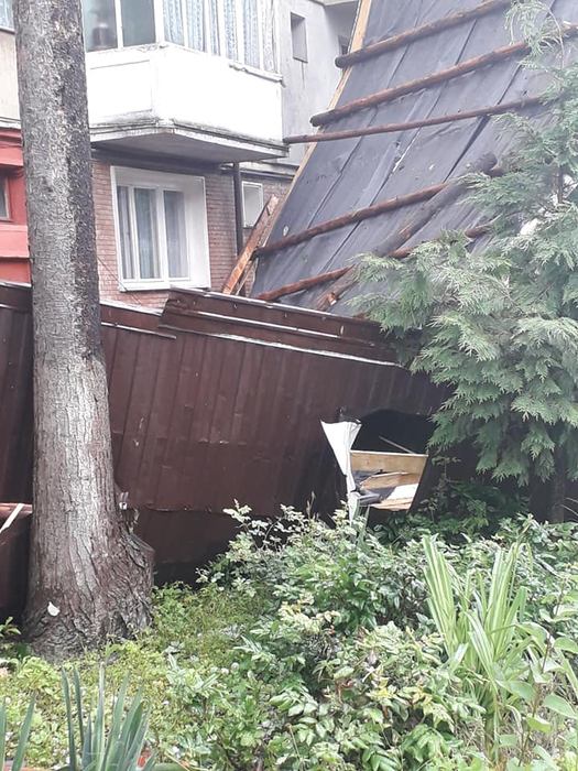 Potop în România! Imagini apocaliptice în marile orașe din țara noastră, în urma haosului meteorologic