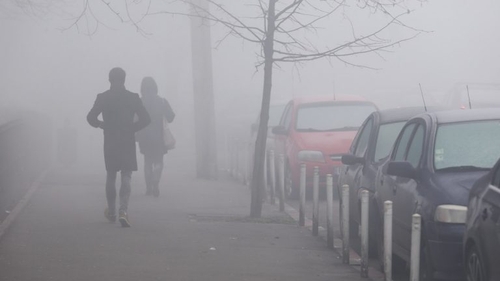 Prognoza METEO. Cod galben de ceață densă în 17 județe + Cum va fi vremea în următoarele 4 săptămâni