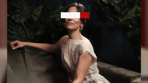 Actrița de la PRO TV, cascadorie la 7 metri înălțime! Oamenii au scos telefoanele s-o filmeze: “M-au legat și m-au ridicat cu o macara”