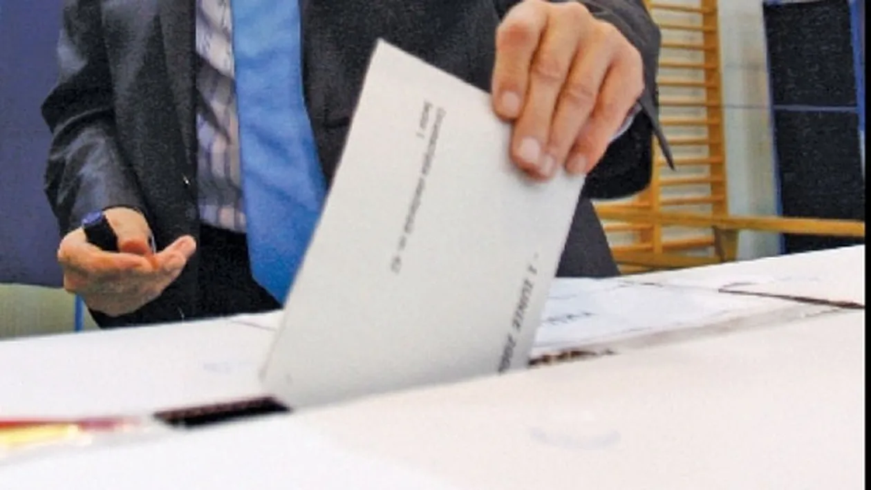 ALEGERI PREZIDENŢIALE 2014: Ce a putut sa deseneze un roman pe buletinul de vot!