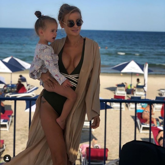 Marina Dina, vacanță cu peripeții în Egipt! Cât de sexy arată în costum de baie după ce a născut gemeni