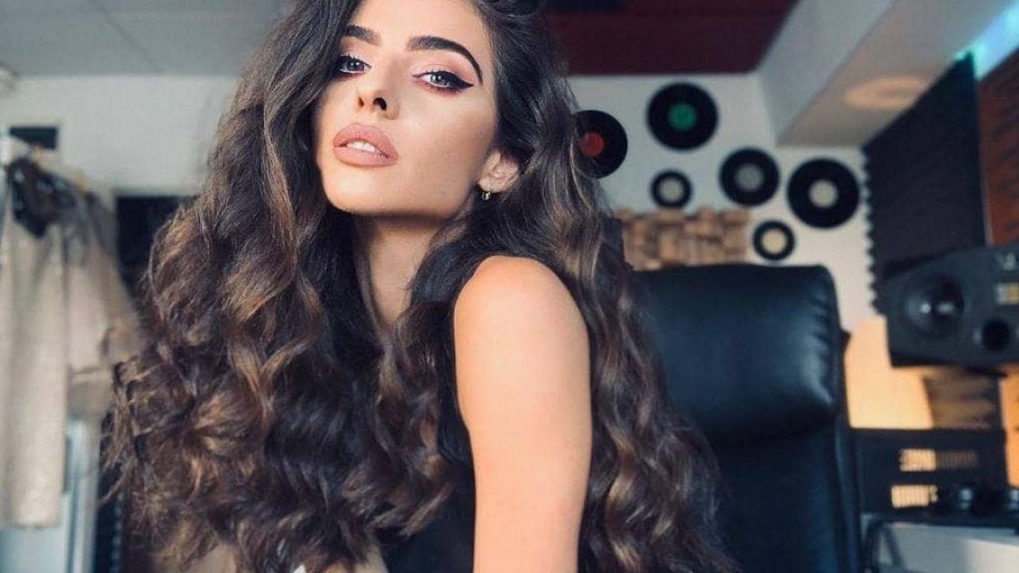 O nouă idilă la Survivor România! Cum încearcă Mellina să îl cucerească pe Marius. Romina a dat din casă: „Într-un costum de baie minuscul venea în fața lui”
