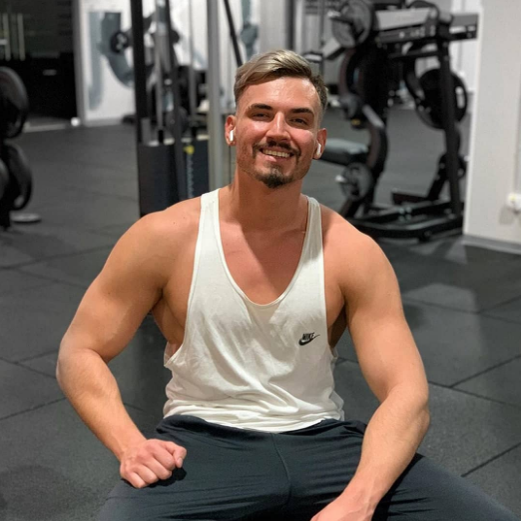 Cristi Marinescu a început lupta cu adversarul său cu două săptămâni înainte (Foto: Instagram)
