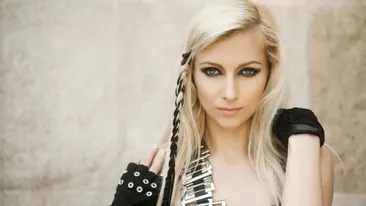 Lora, dezvăluiri cutremurătoare. Ce a făcut după ce a aflat că e suspectă de cancer