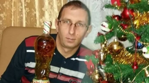 Soţia minerului mort, mesaj sfâşietor: „Tu eşti acolo, noi aici..” Bărbatul a fost înmormântat în ziua în care urma să împlinească 40 de ani