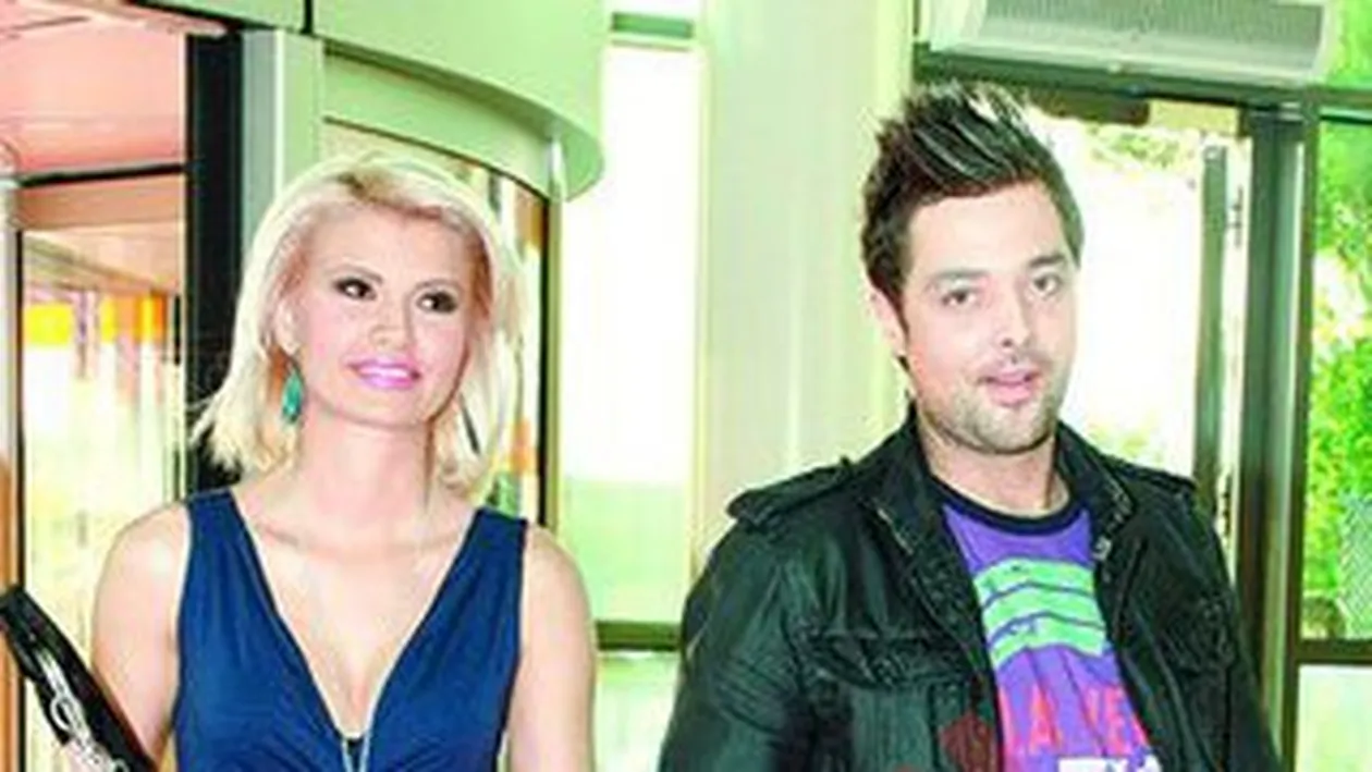 Merge cu un prieten in Cuba