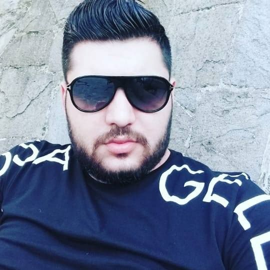 Interlopul ieșean Vandam Constantin a fost trimis încă o dată în judecată după ce și-a ieșit din minți, la mall, și a lovit cu sabia un apropiat al clanului Corduneanu