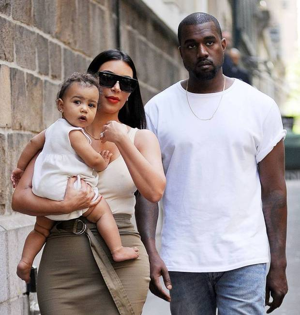 Kim Kardashian şi Kanye West au devenit din nou părinţi! „E cel mai mare dar pe care îl poate primi cineva”