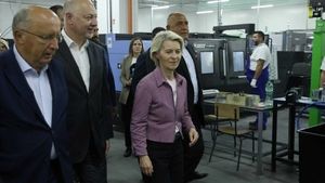 Avionul Ursulei von der Leyen, deturnat de ruși?! Aeronavei i s-au dezactivat serviciile de navigație GPS