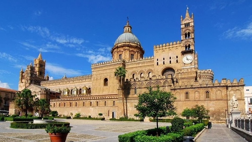 Vești bune din Sicilia! Autoritățile de aici vor plăti jumătate din biletul de avion și o treime din cazare pentru turiștii care vor să o viziteze la toamnă